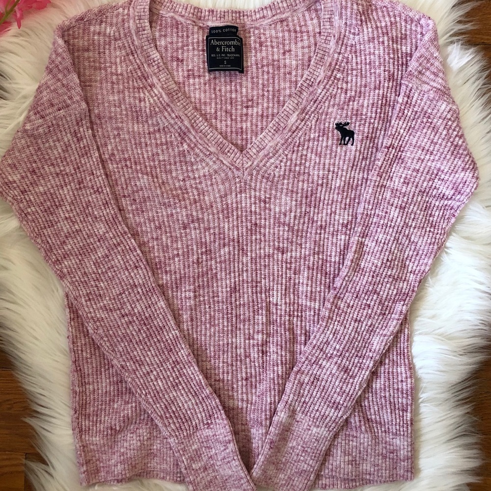 Abercrombie & Fitch sweater🌸